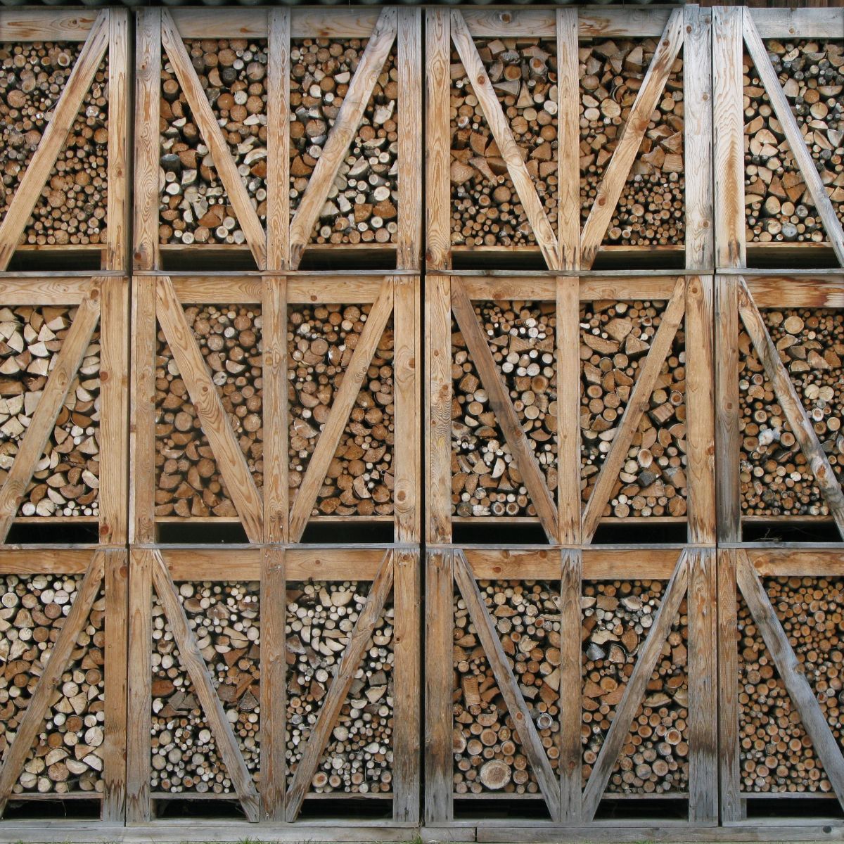 Bois-chauffage-palette-haute-loire